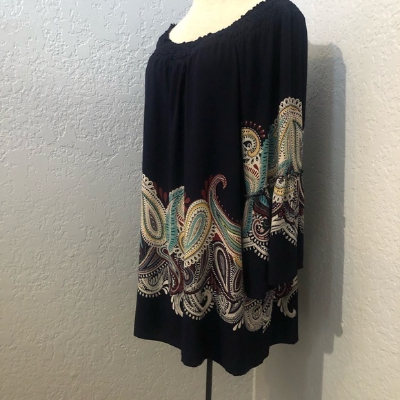 Beautiful Flared Sleeve Tunic Three Quarter Length Sleeve Top - Picture 1 of 6